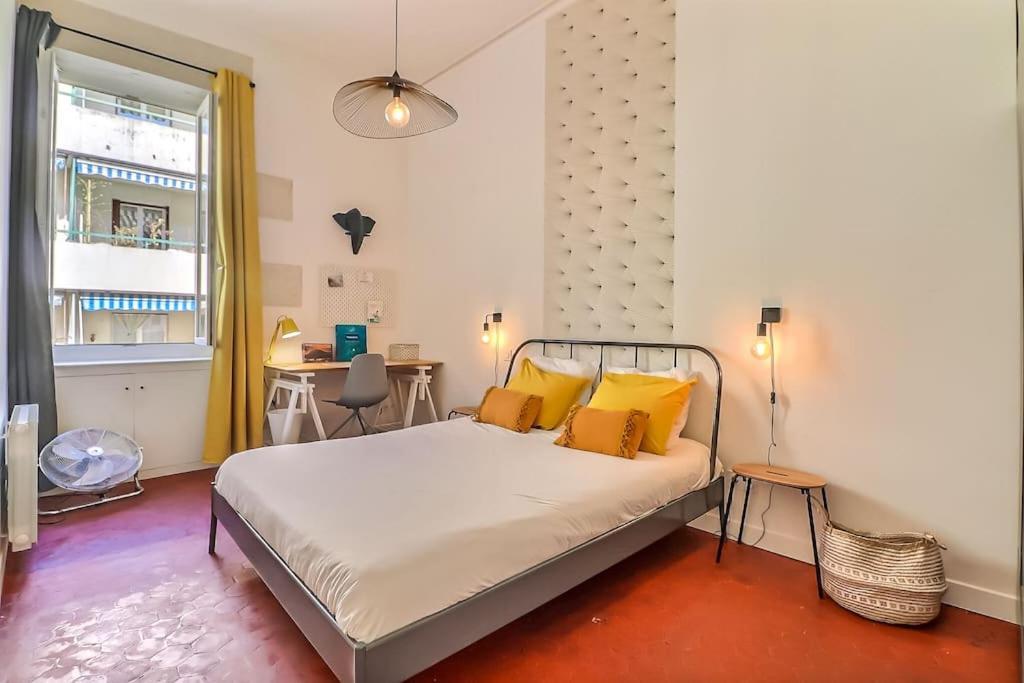 Le Yellow - Central - Climatise Nîmes Zewnętrze zdjęcie